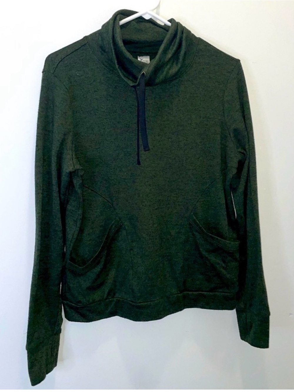 ❤️3/$30 Old Navy Heathered Green Cowl Neck Sweatshirt Pullover with Pockets - M